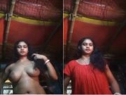 Desi Bhabhi Shows her Big Boobs