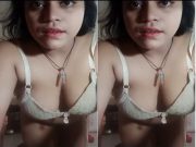 DESI GIRL SHOWS HER NUDE BODY PART 2