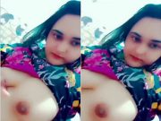 Indian Bhabhi Shows Big Boobs